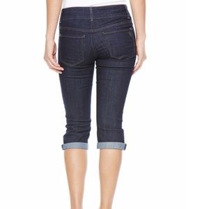 Jessica Simpson Evelyn Skimmer Jean capris